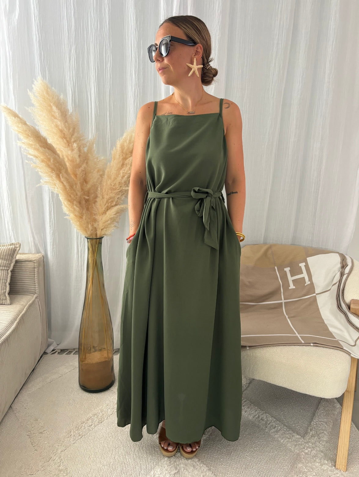 Longue robe dos nu en V HÉLÈNE | KAKI